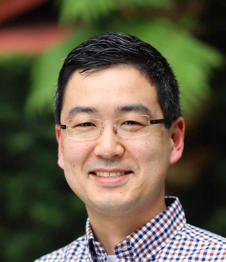 Profile photo of Hirokazu Miyake