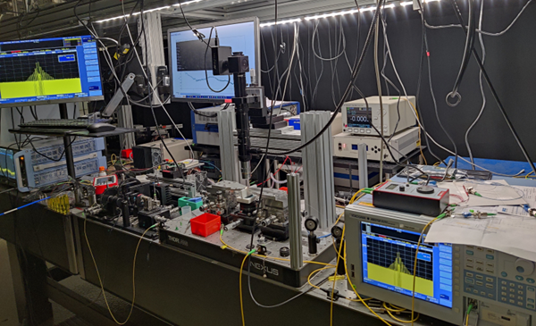 Hafezi Lab set up